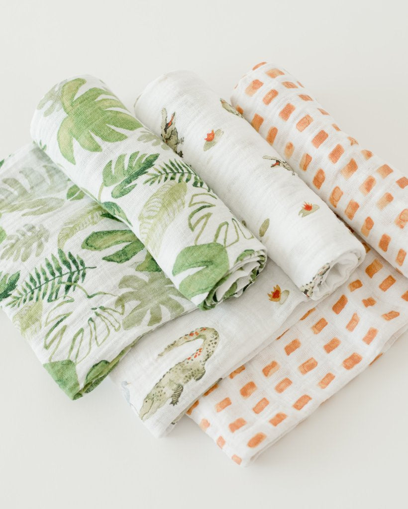 Swaddles